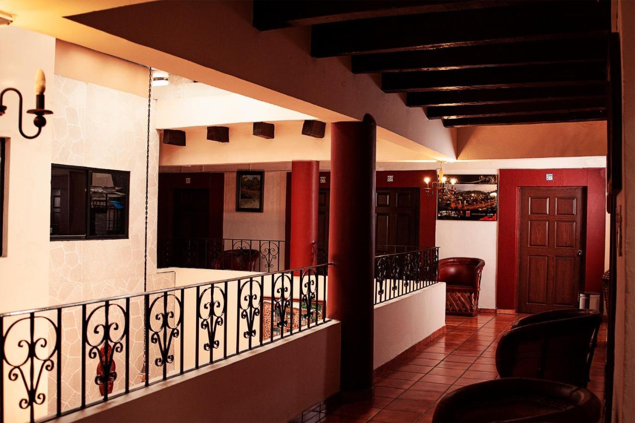 Hotel El Carmen, Morelia Exterior foto