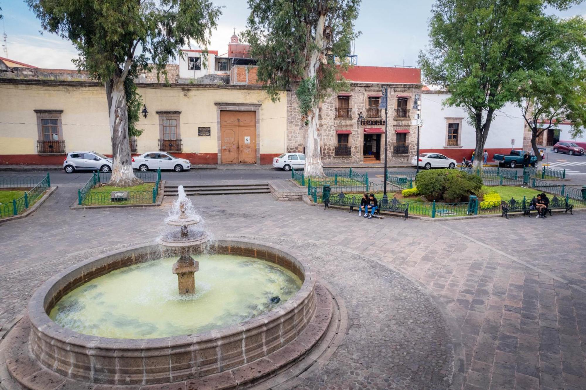 Hotel El Carmen, Morelia Exterior foto